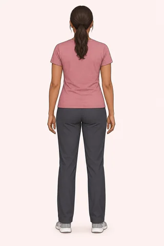AI framing example: full body from behind, with head and feet visible